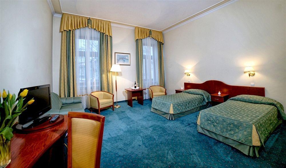 Hotel Palace Europa Λούμπλιν Εξωτερικό φωτογραφία