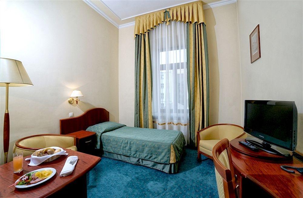 Hotel Palace Europa Λούμπλιν Εξωτερικό φωτογραφία