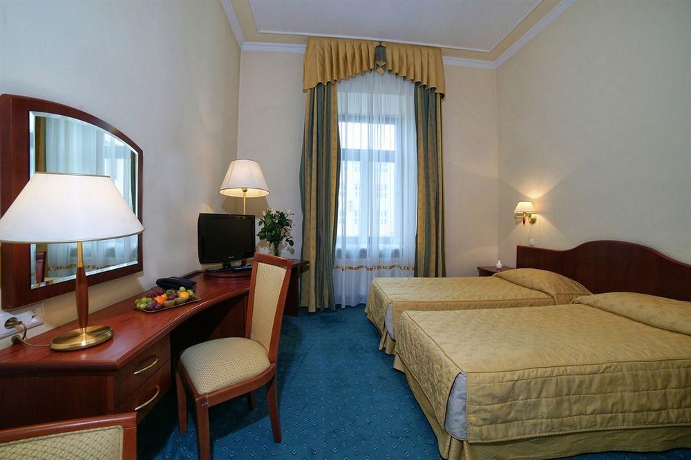 Hotel Palace Europa Λούμπλιν Εξωτερικό φωτογραφία