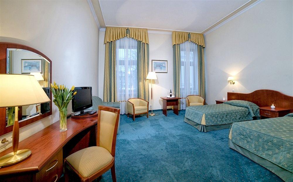 Hotel Palace Europa Λούμπλιν Εξωτερικό φωτογραφία