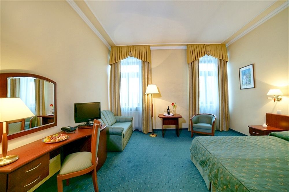 Hotel Palace Europa Λούμπλιν Εξωτερικό φωτογραφία